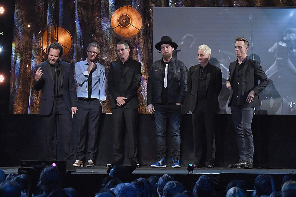 Pearl Jam Thank Indie Influences During Rock and Roll Hall of Fame Induction