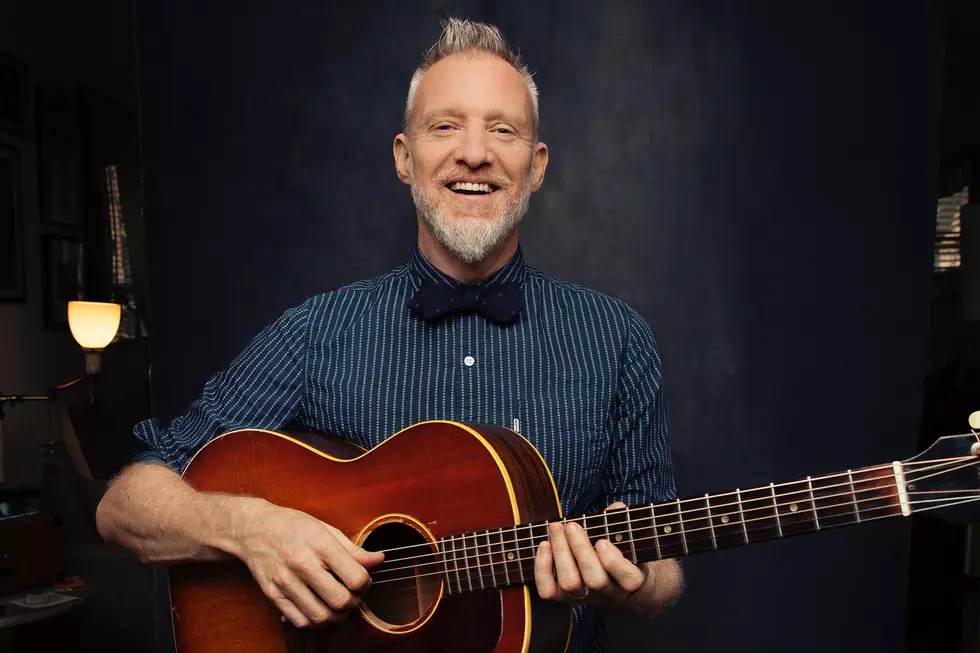 Listen to ‘Angels & One-Armed Jugglers,’ the Title Track From Chris Barron’s New Album: Exclusive Premiere
