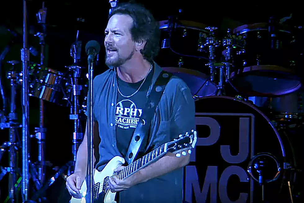 Watch a Clip of Pearl Jam’s ‘Lightning Bolt’ From Their ‘Let’s Play Two’ Movie