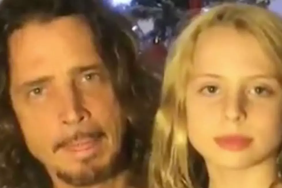 Chris Cornell’s Wife Releases His Christmas Family Video