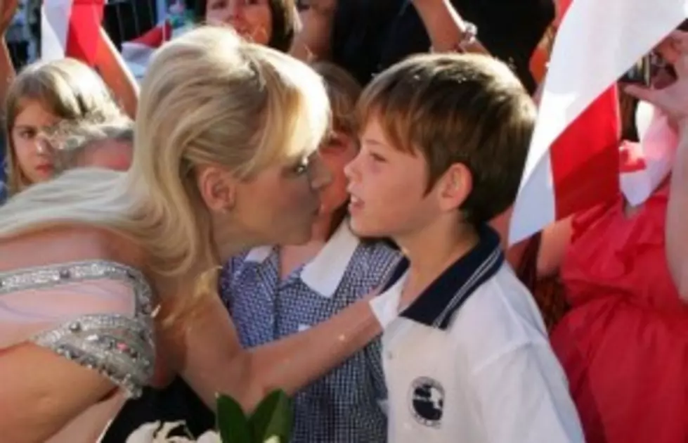 First Kiss? What Was it Like? For Griffin: Kablooey! [Video]