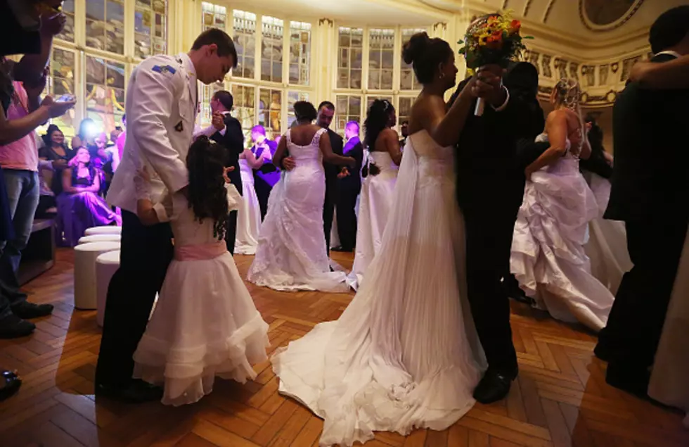 Wedding Father-Daughter Dance Turns Into a Game of Catch [Video]