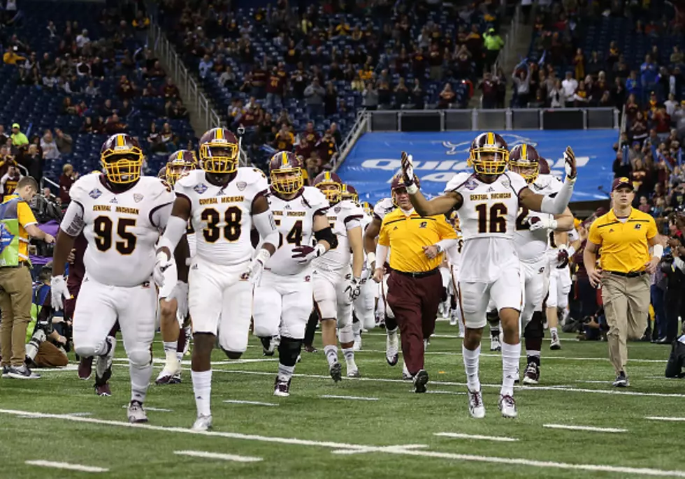 Central Michigan Loses to Minnesota in Quick Lane Bowl 21 – 14 [Photos]