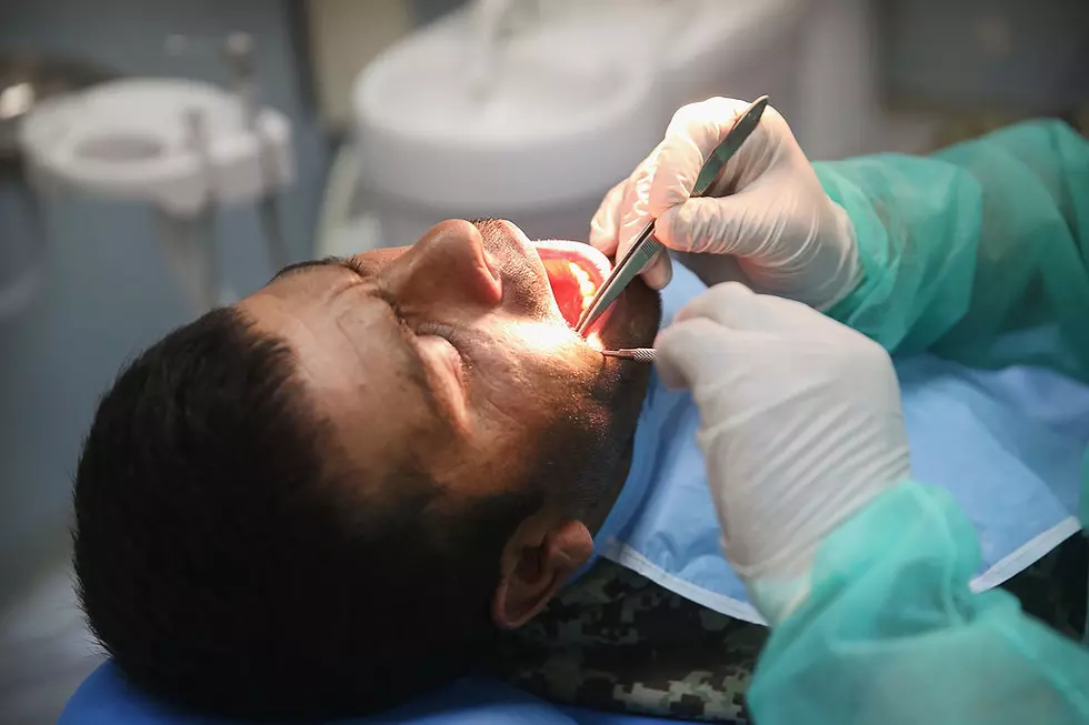 This Guy is Afraid He Might Lose His Head After he had a Cavity Filled [Video]