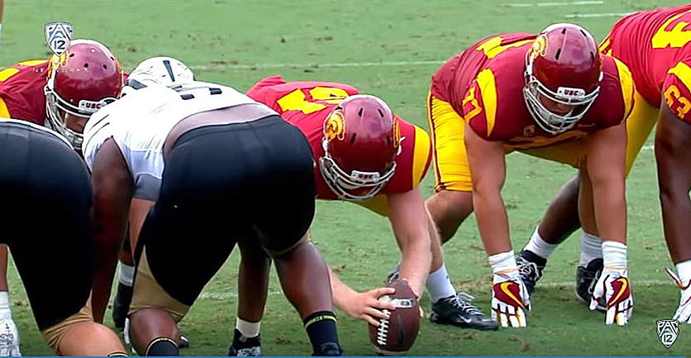 You May Have Missed This Very Special Play in the Western Michigan University &#8211; USC Football Game