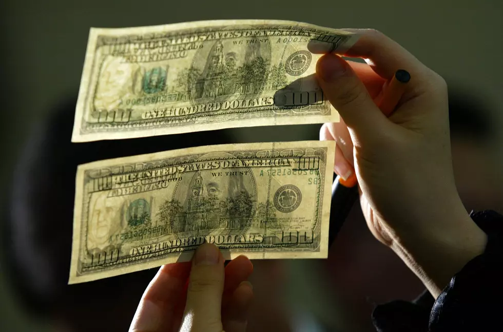Grand Rapids Businesses are Seeing More Counterfeit Bills