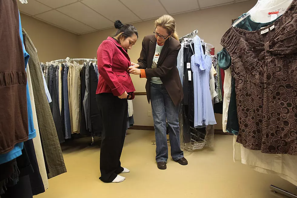 Homeless Dallas-Area Teens Receive Clothing From Non-Profit Group