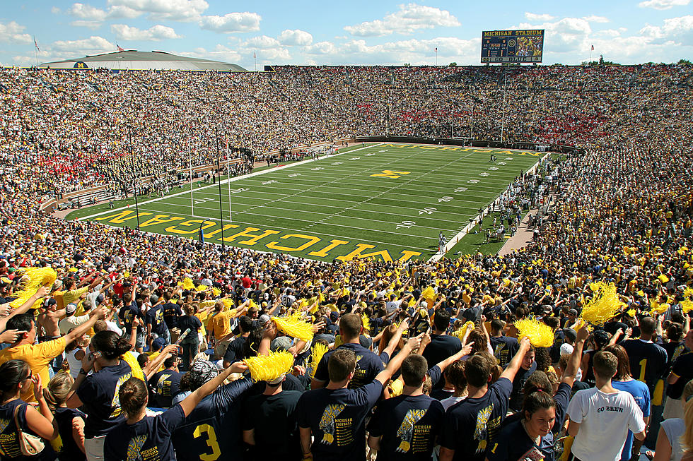 Just 35 Chefs Feed all 100,000 Fans at Michigan Stadium on Any Given Saturday