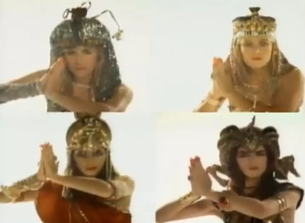The Bangles ‘Walk Like An Egyptian’ Today In Music History [Video]