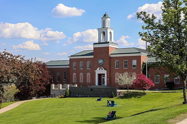Hartwick College Closes Campus Through Summer; Requiring Students VAX for Fall