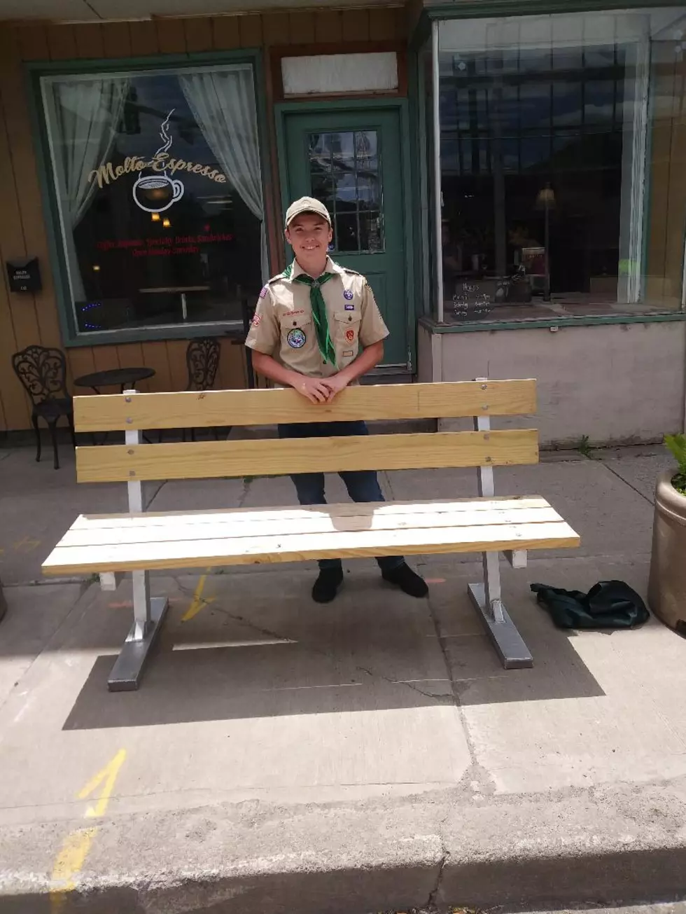 Eagle Scout supplies benches to Walton