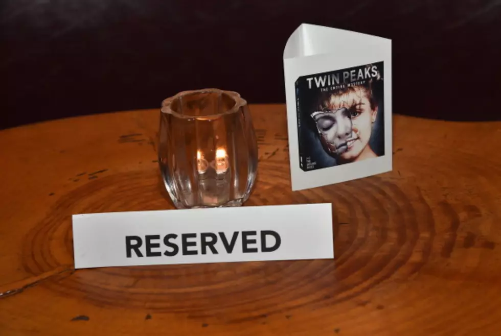 ‘Twin Peaks’ is Coming Back [Video]
