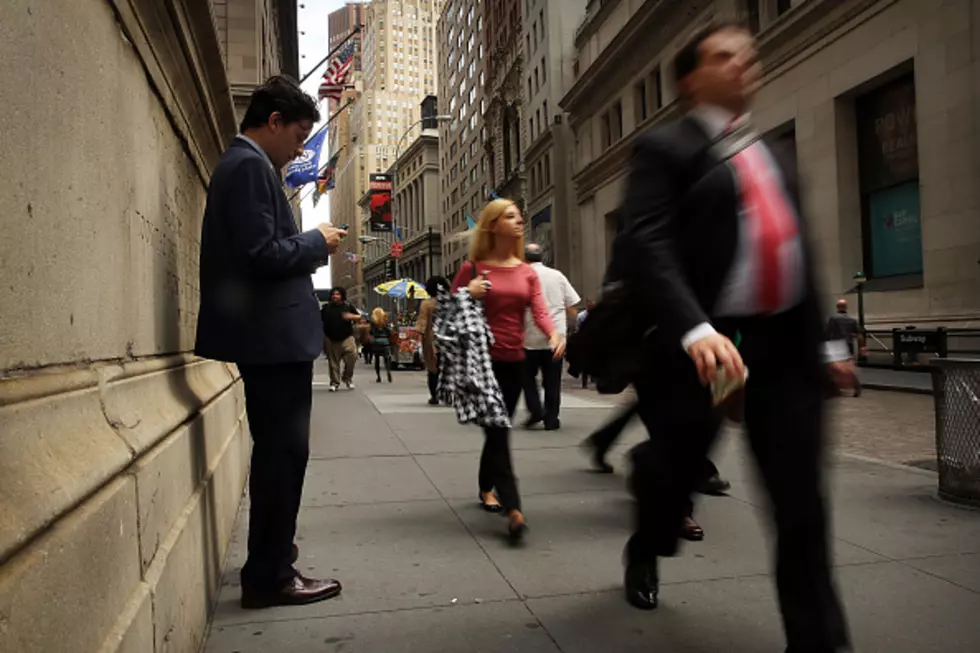 Parody: 10 Hours of Walking in New York As a Man [Video]