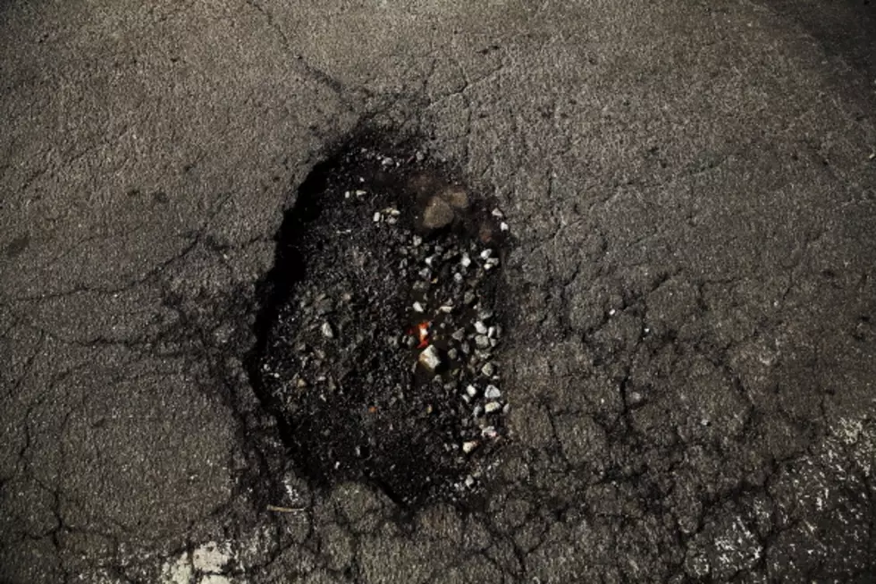 Michigan Man Eats Cereal Out Of A Pothole [Video]