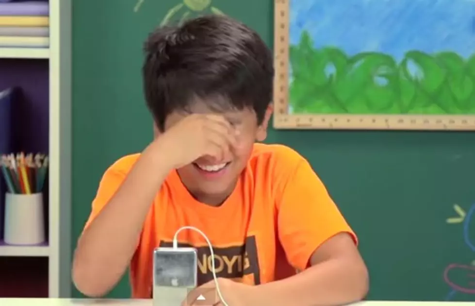 Watch As The Kids Of Today React To The First Generation iPod [Video]