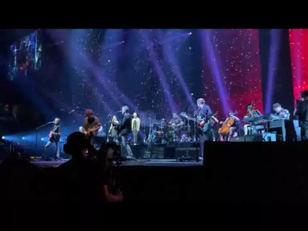 Jeff Lynne’s ELO Made Me Feel Young Again [Video]