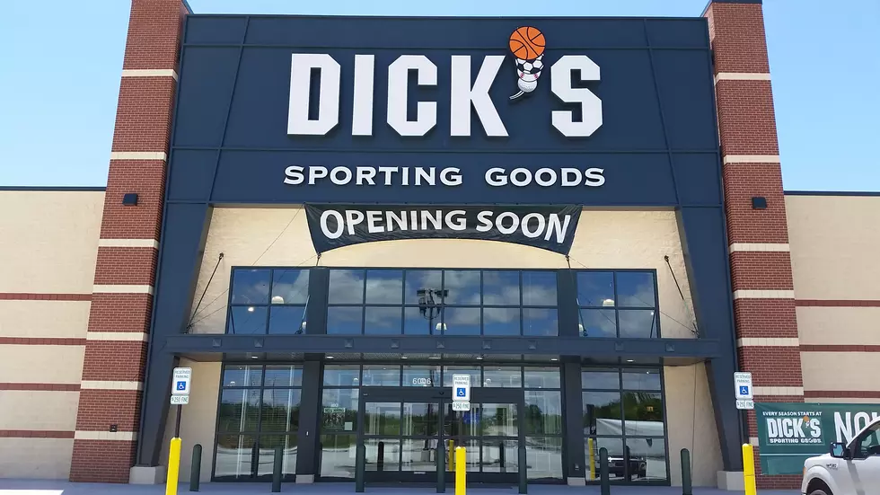 Dick's Sporting Goods will be CLOSED on Thanksgiving