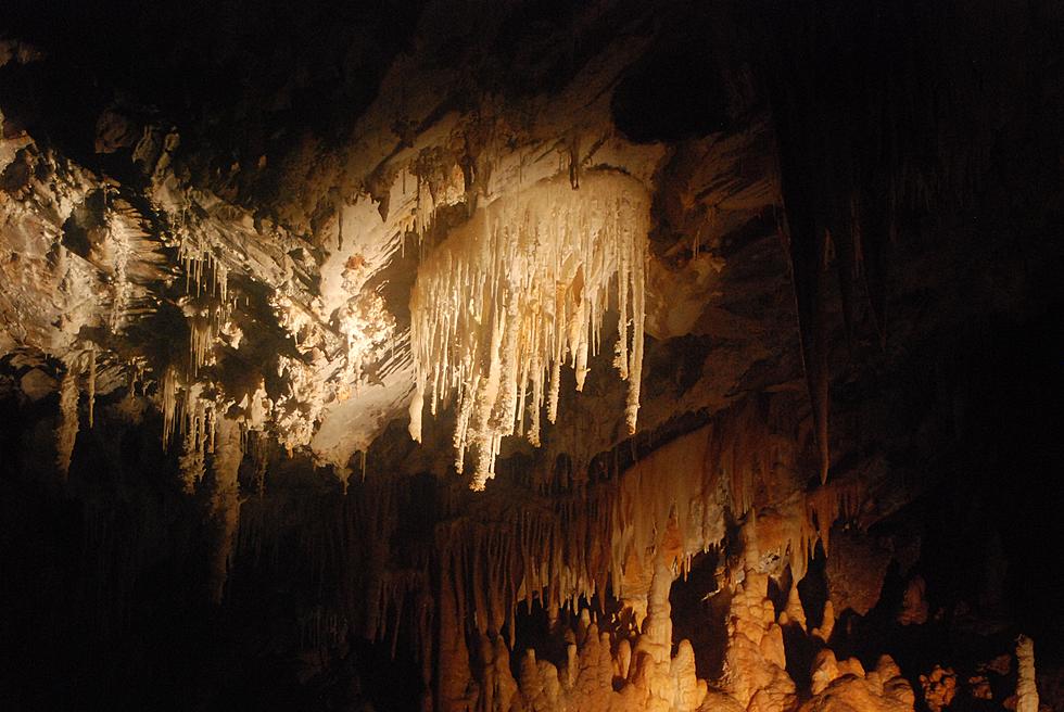 A Cave in Missouri can take you Back in Time Millions of Years
