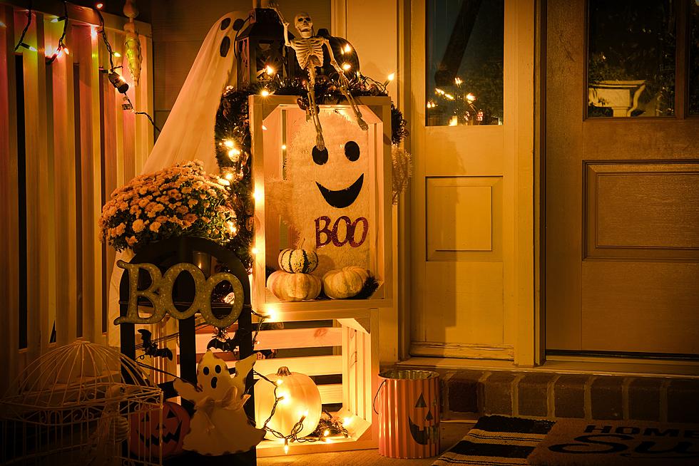 Surprise! Illinois Ranks Top 2 for States With the Most Halloween Decorations