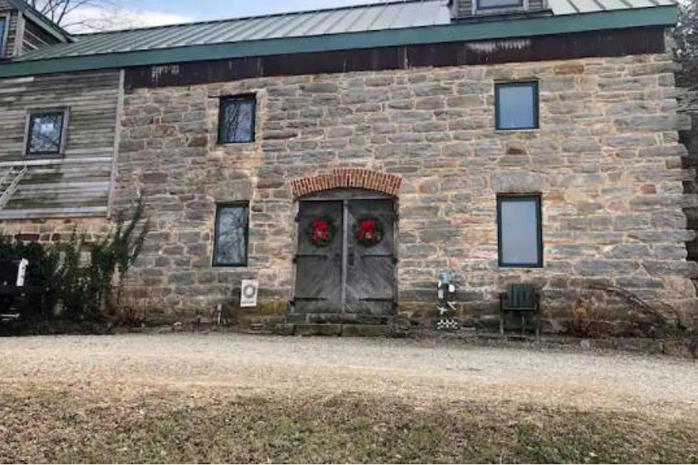 Take a Step Back in Time at This Missouri Rustic Airbnb