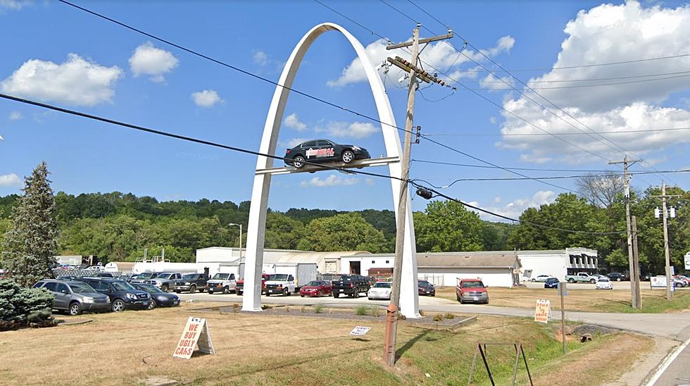 Mini Gateway Arch in Illinois is A Must See Roadside Attraction