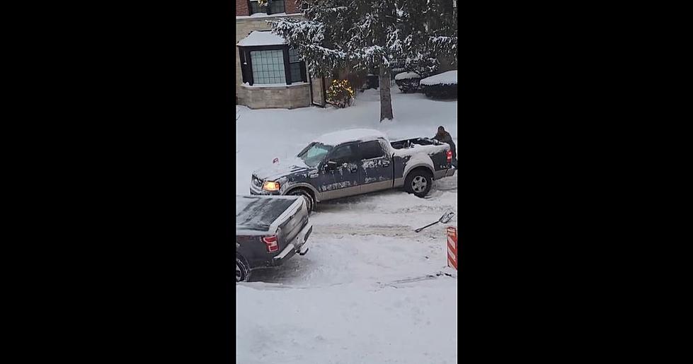 Illinois Neighbors Help Each Other Dig Out of The Storm