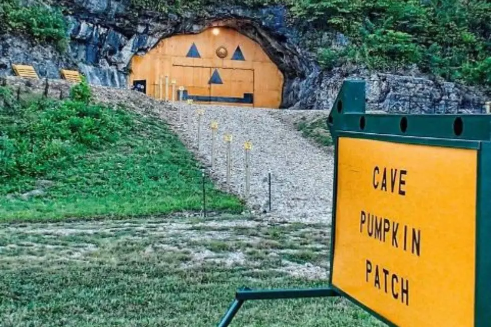 Missouri Pumpkin Patch With Giant Cliffside Cave is A Must Visit