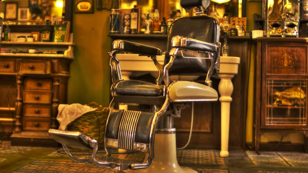 The Best Barbershop in Missouri has a Cigar Lounge inside it