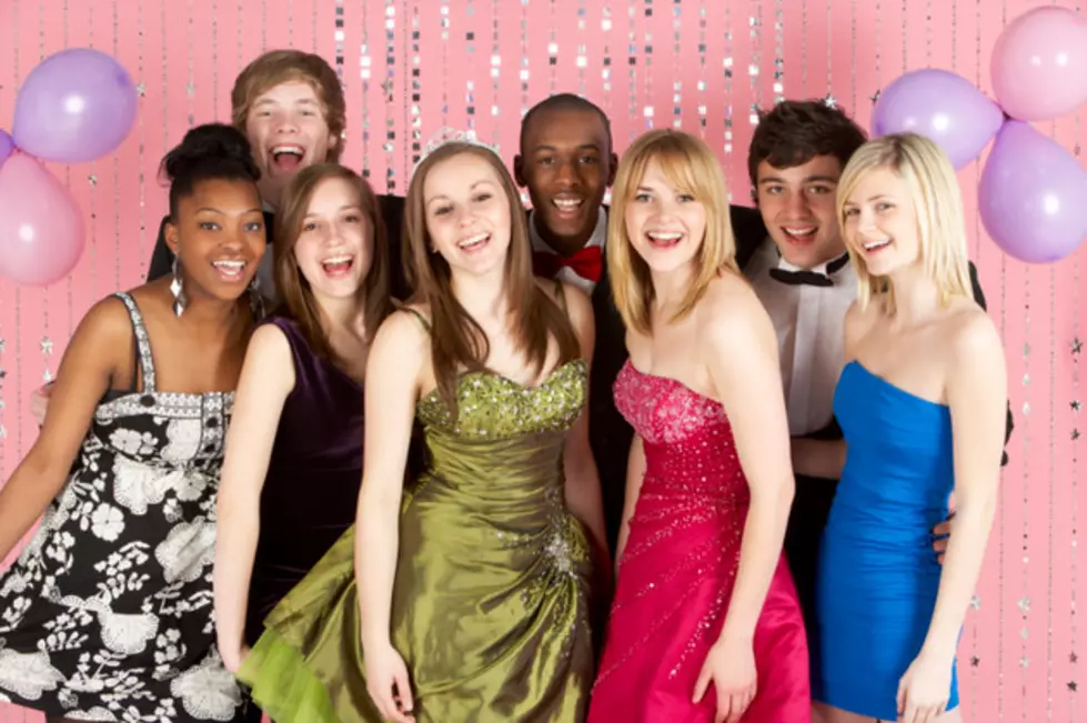 The Average Cost of Prom is Up in 2014