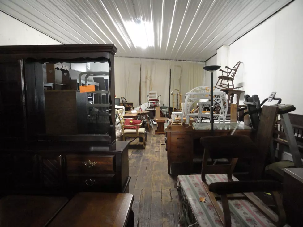 Carpet Bagger Antiques in Hannibal – Home to Unique Items and Lingering Spirits from the Past!