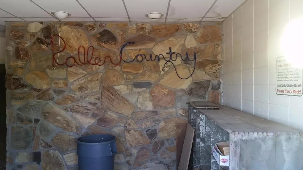Quincy’s ‘Roller Country’ is Up for Sale (Let’s Take a Peek Inside)