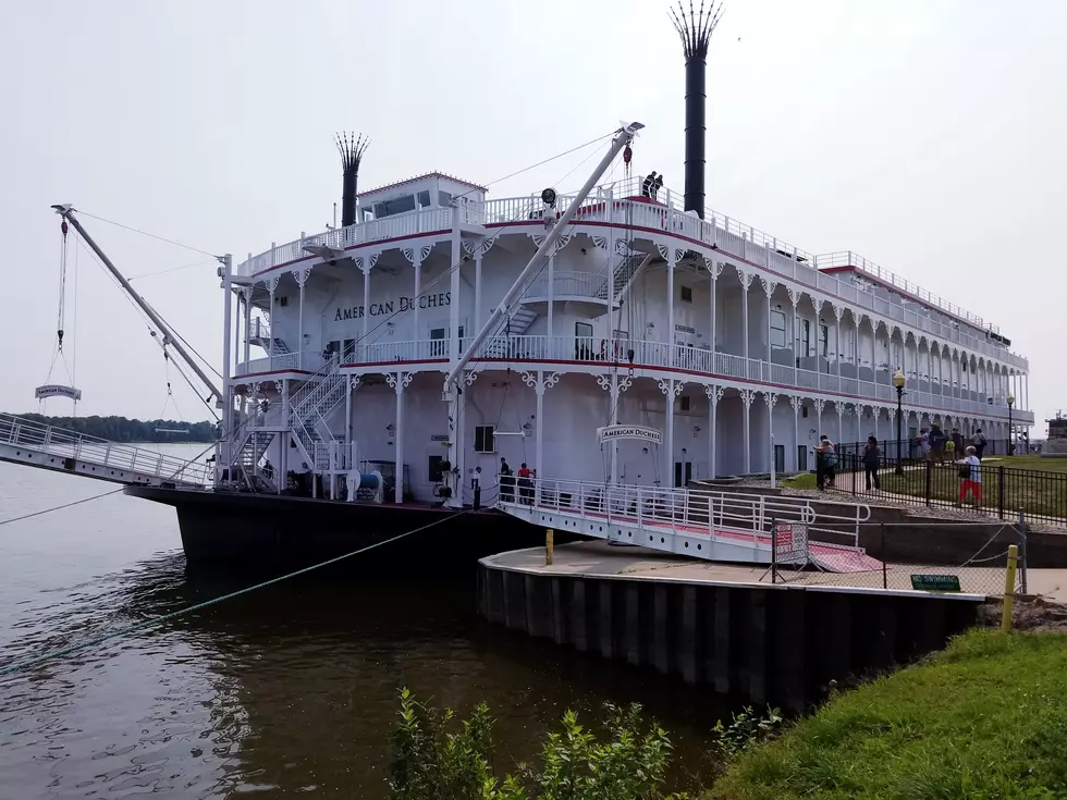 See Classic Riverboats In Hannibal
