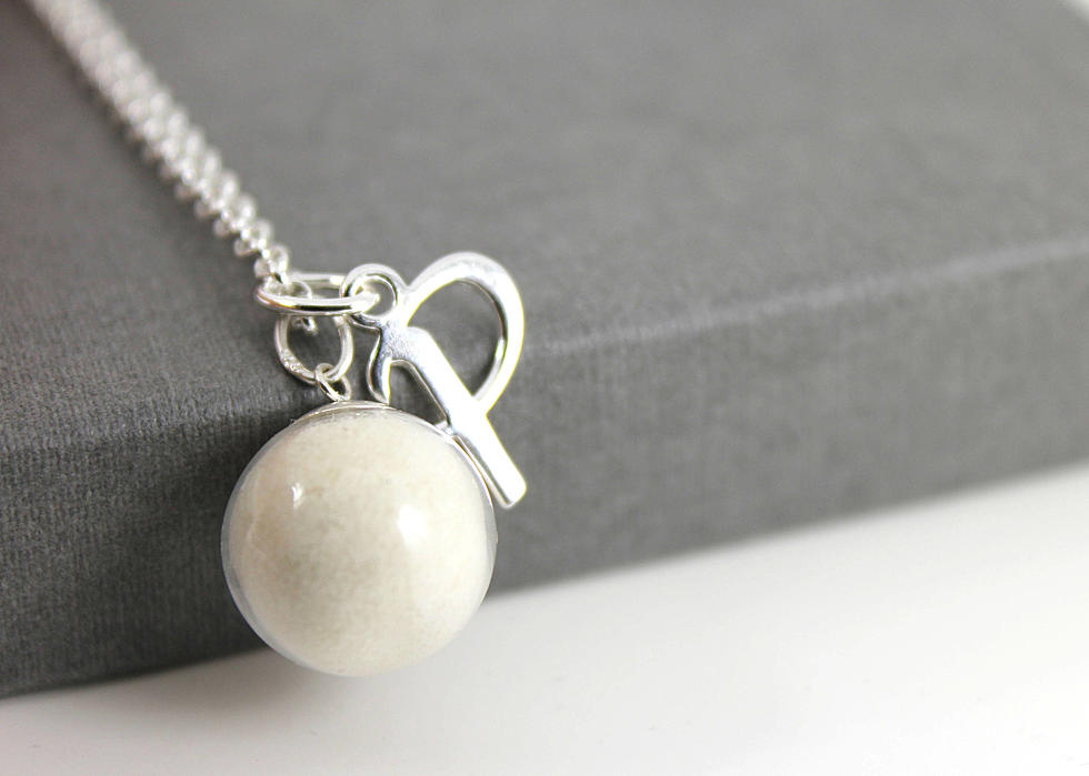 People Are Using Breast Milk To Make Jewelry And I Have A Lot Of Questions