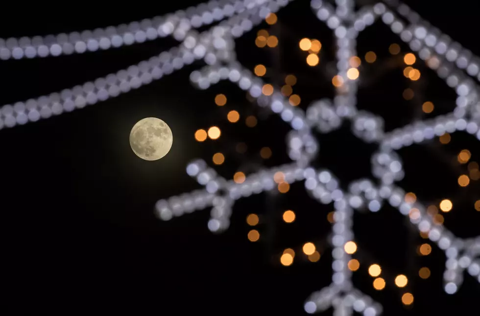Look to the Skies for the Christmas Star This Advent