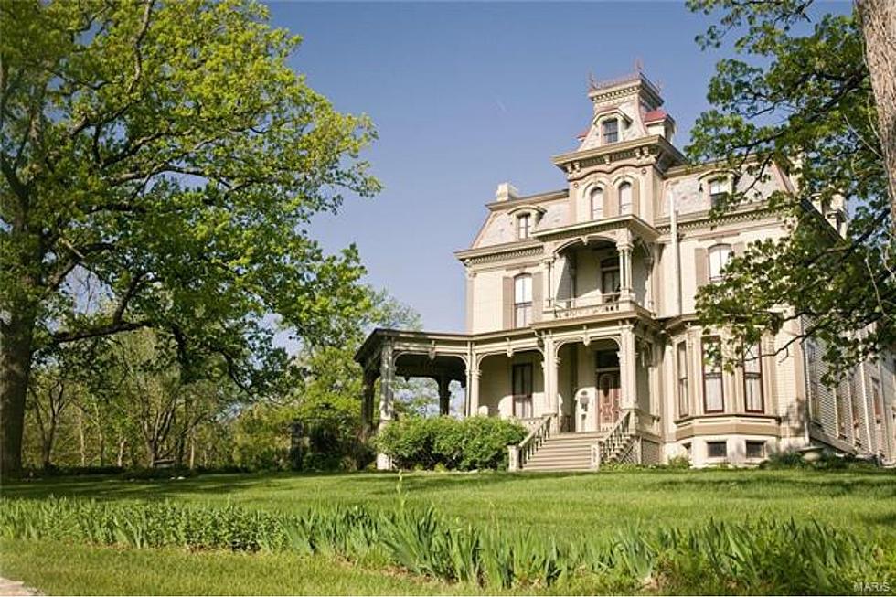 The Time the Oak Ridge Boys Stayed at the Garth Mansion in Hannibal