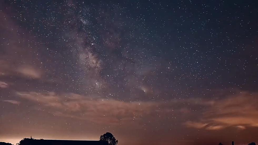 Watch a Stunning Time-lapse of the Milky Way Over Missouri