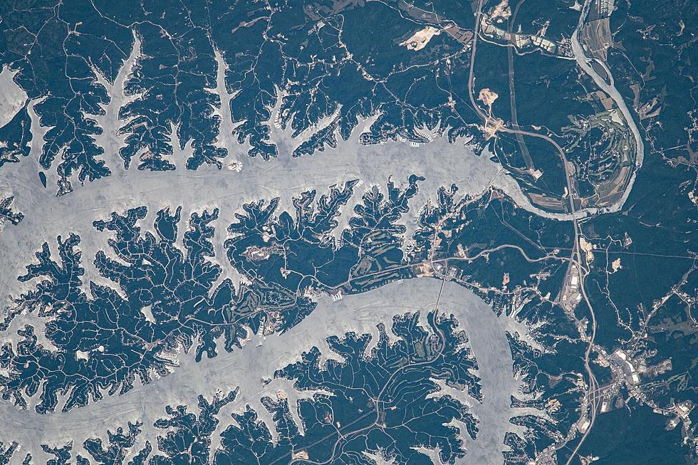 Here are the 8 Newest Astronaut Pics of Missouri from the ISS