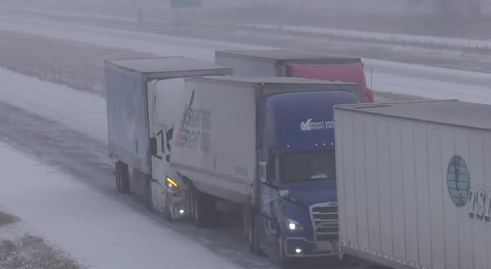 Wild Video of Crashes on Missouri’s I-55 After 2 Inches of Snow