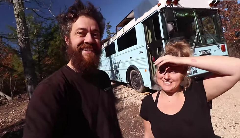 This Family is Living Off-the-Grid in Missouri on a School Bus