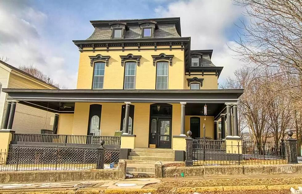 What’s Inside the Big Yellow Mansion on North Maple in Hannibal
