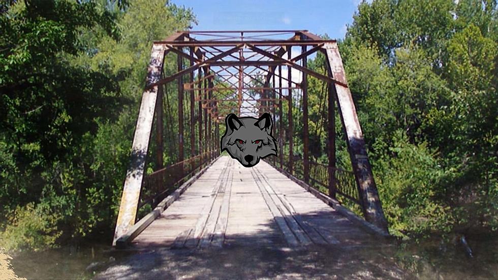 Legend Says This Old Missouri Bridge Was Guarded by Demon Dogs