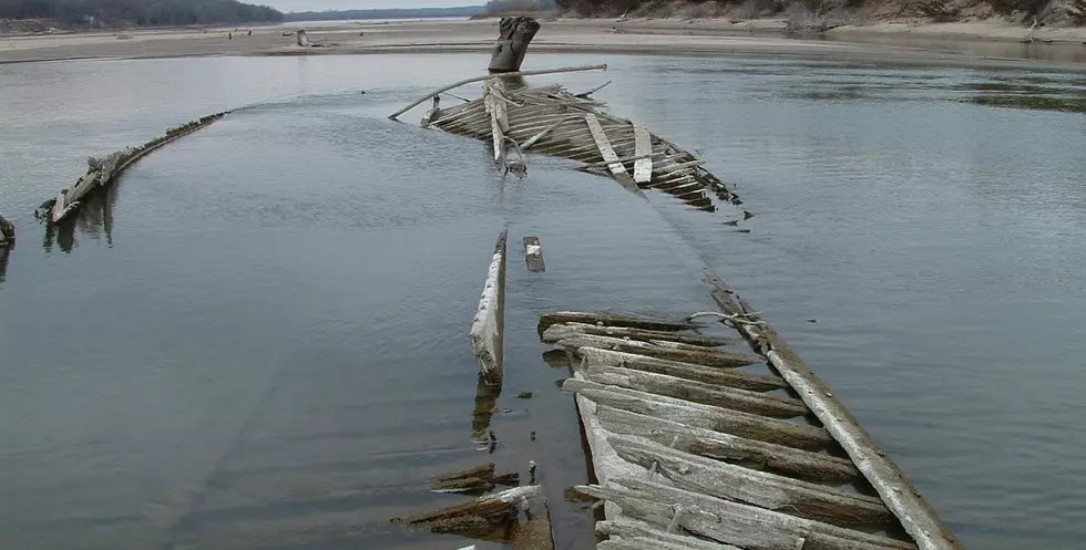 Steamboat Wreck from 1870 Suddenly Resurfaces in Missouri River