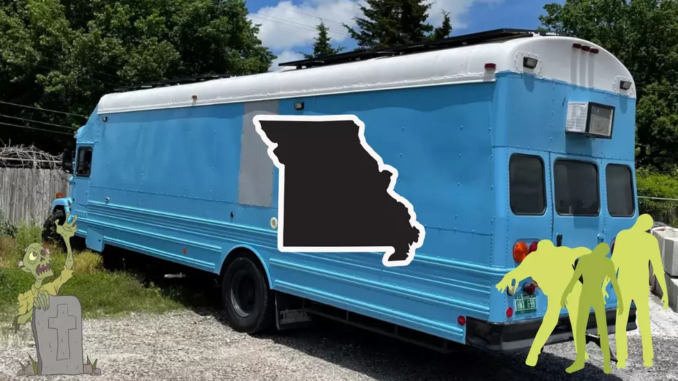 See a Missouri Off-the-Grid Bus Made to Survive Zombie Apocalypse