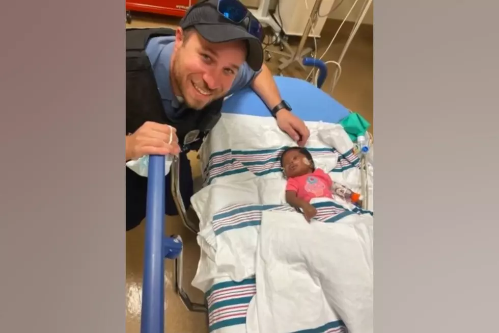 Watch a Hero Missouri Paramedic Save an Infant Not Breathing