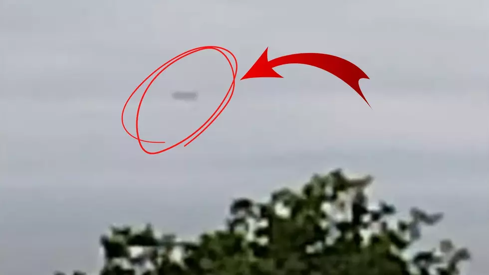 Watch a Huge UFO Hover with No Sound Over Republic, Missouri
