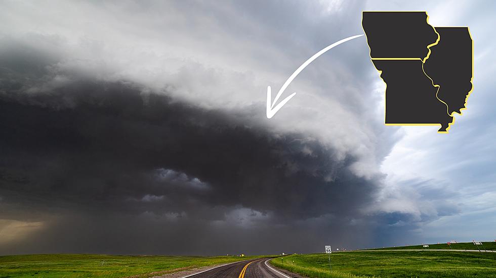 Strong Tornadoes, Derechos Possible in Missouri, Illinois & Iowa