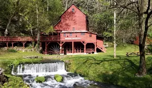 The Most Photographed Mill in Missouri is Powered by a Mountain