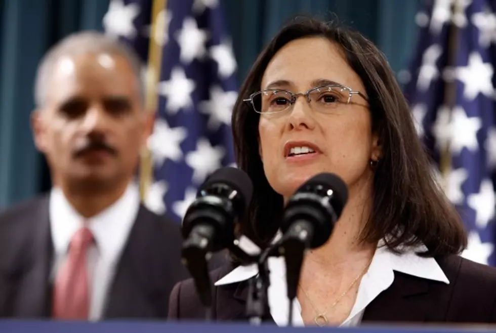 Illinois Attorney General Lisa Madigan Releases &#8216;Safe Shopping Guide&#8217;
