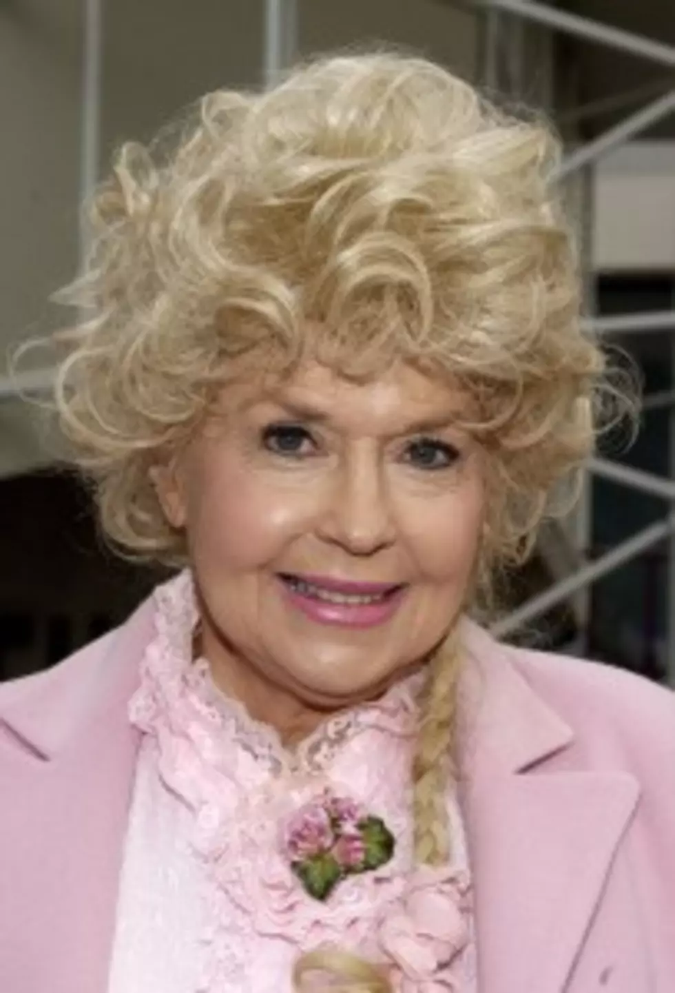 Donna Douglas &#8211; Elly May Clampett on &#8216;The Beverly Hillbillies&#8217; &#8211; Has Died