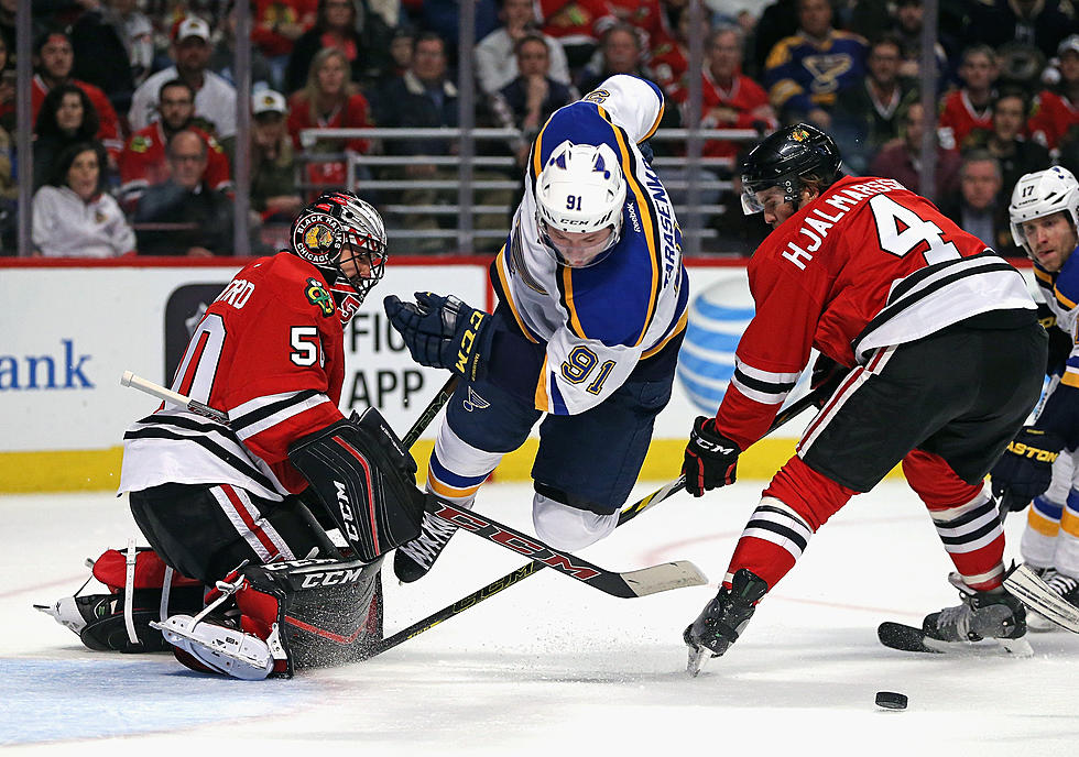 Blues Beat Blackhawks in Chicago 4-3 Tuesday